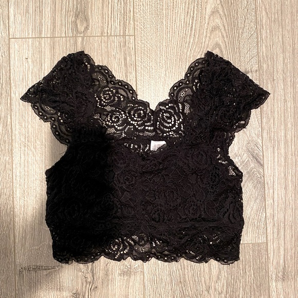 NWOT black lace bralette - Picture 1 of 3